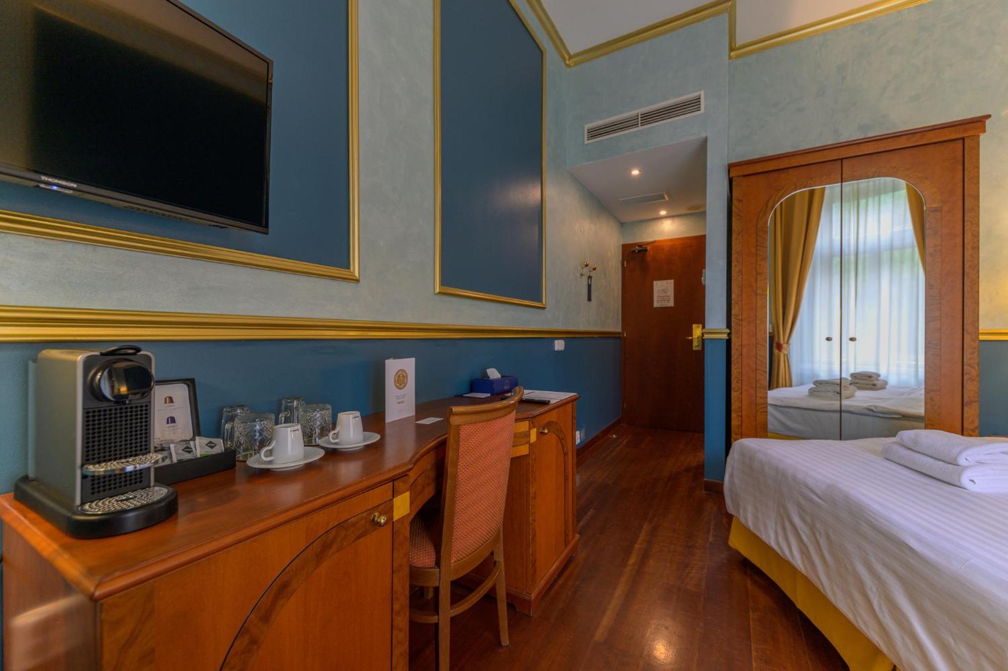 Hotel Kinsky Fountain Praha Eksteriør bilde