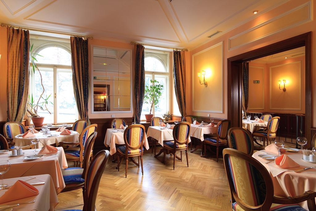 Hotel Kinsky Fountain Praha Restaurant bilde